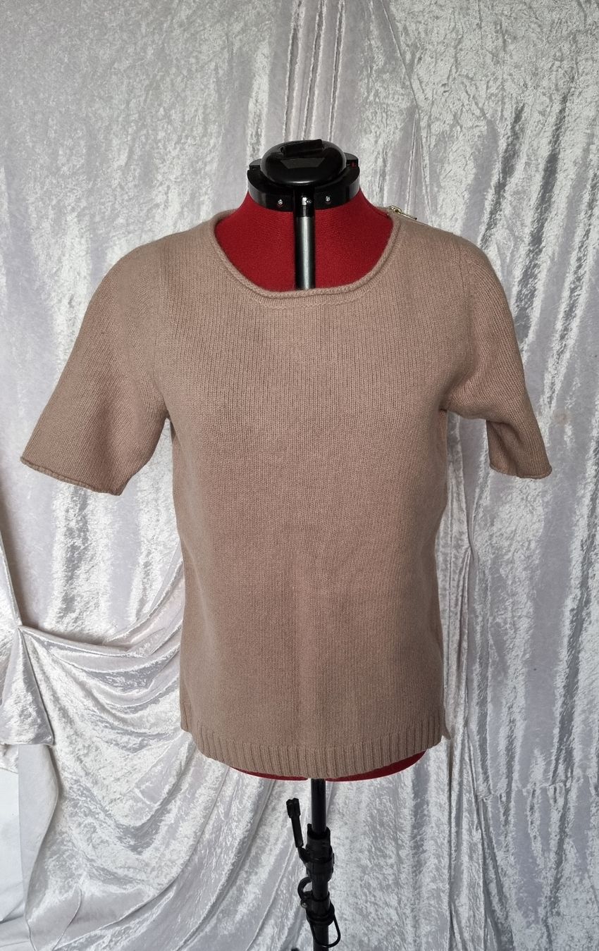 Pullover & Sweatshirts: Pullover-Hofmann – Neu (gemäss Beschreibung) aus Pfäffikon SZ von hrs_k2tn