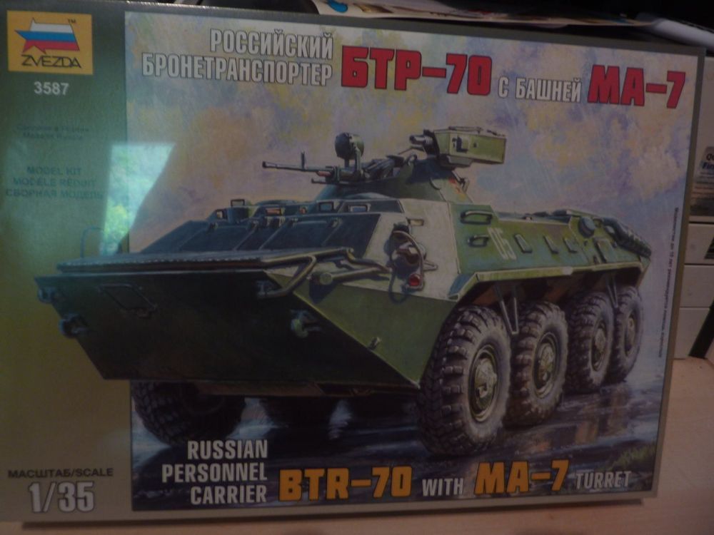 SOVIET BTR-70 (Nuovo e nell'imballaggio originale) a Balsthal per CHF ...