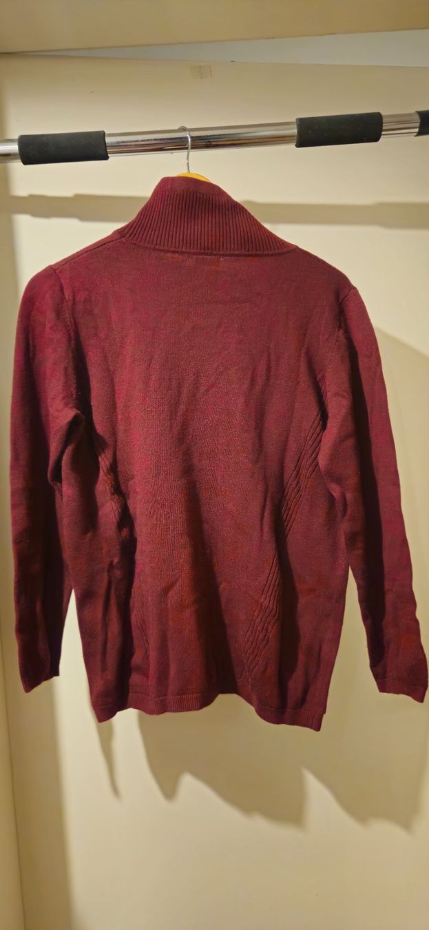 Pullover & Sweatshirts: Joy of Life Winter Strickpullover, bordeaux, Grösse 42 – Gebraucht aus Basel von NikaV13 1