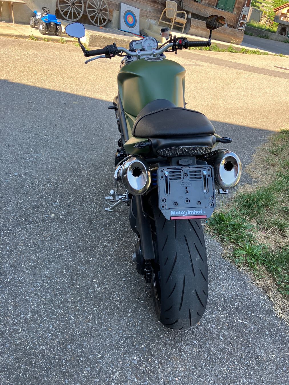 Triumph Route: 2 triumpf speed triple 1050 – D'occasion à schwarzenegg par walther79 1