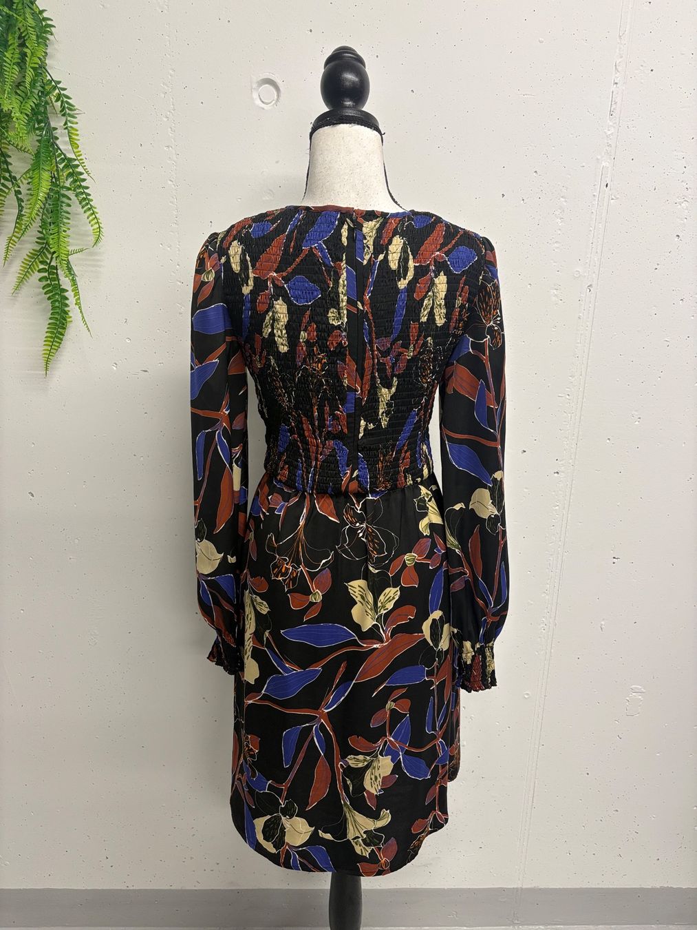 Mango Vestiti: Mango gemustertes Kleid S schwarz blau langarm Viskose – Nuovo (secondo la descrizione) da Regensdorf venduto da secondchancefashion 3