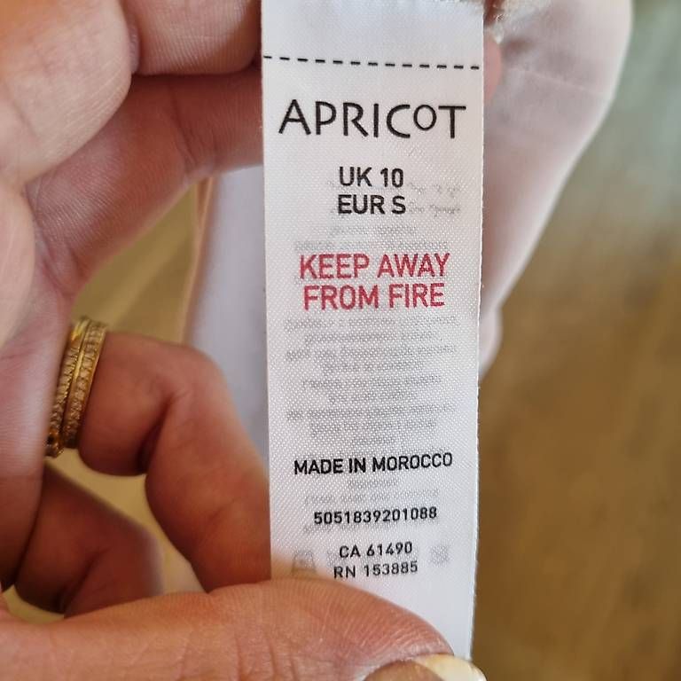 T-shirt: Shirt von Apricot, Gr. S – Usato da Hägglingen venduto da TamaraDeVito 2
