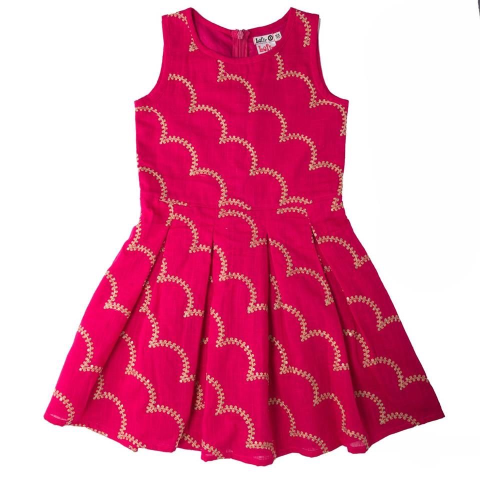 Robes et jupes: LOFFF robe 146/152cm – Neuf (Voir description) à domdidier par picolo99 2