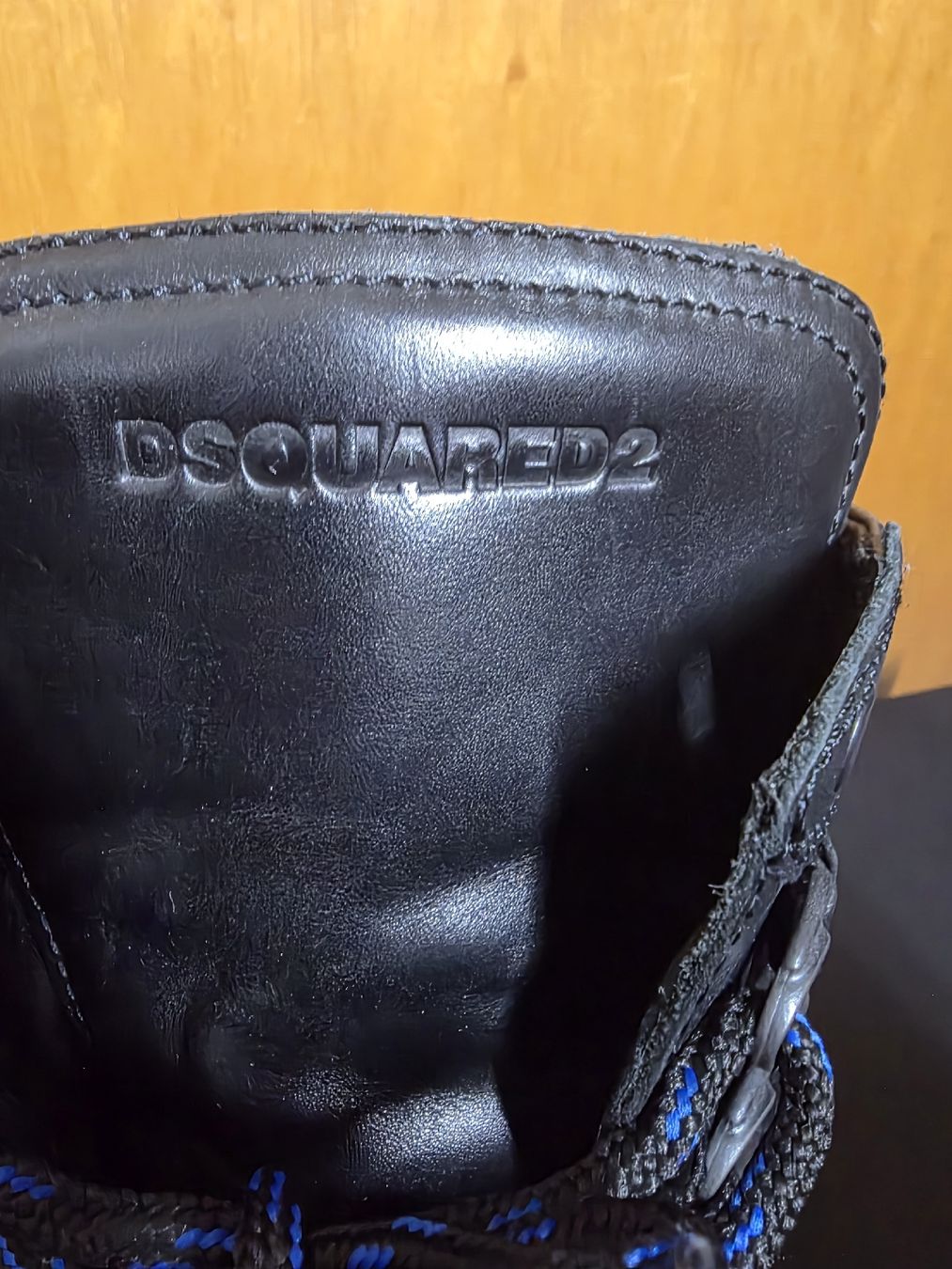Dsquared2 Scarpe da uomo: Dsquared2 urban combat leather boots, 42.5 EU man – Nuovo (secondo la descrizione) da Giubiasco venduto da anivacod 7