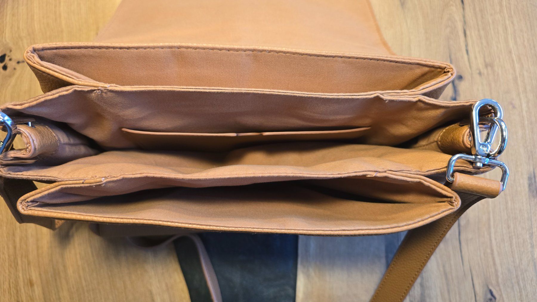 Taschen für Damen: Handtasche klein zu verkaufen. – Neu (gemäss Beschreibung) aus Längenbühl von Niam99 1