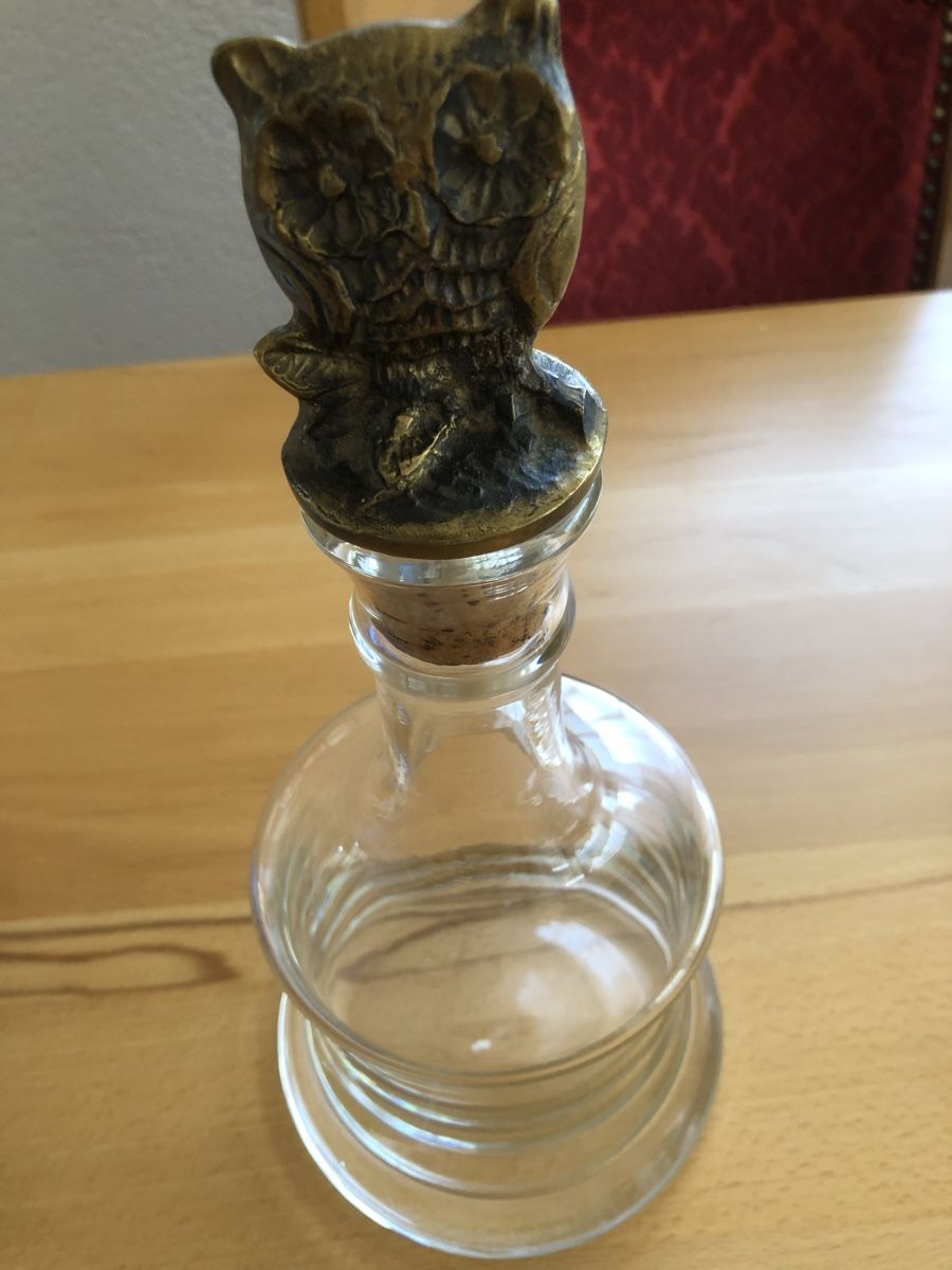 Caraffe: Karaffe mit Eulen-Verschluss, Messing – Usato da Worb venduto da Tyra07 2