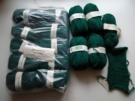 Rheba Pulloverwolle,Tannengrün, 15 Knäuel a 50g, NEU