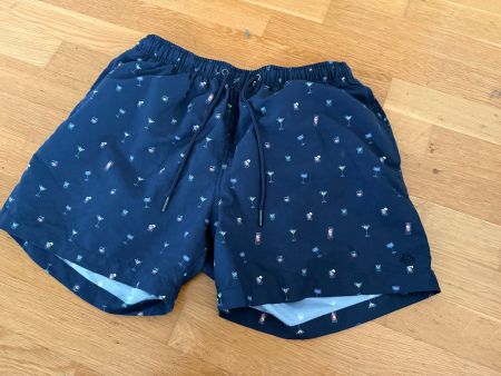 Coole Mcnea Bade-Shorts für Junge Männer Grösse L