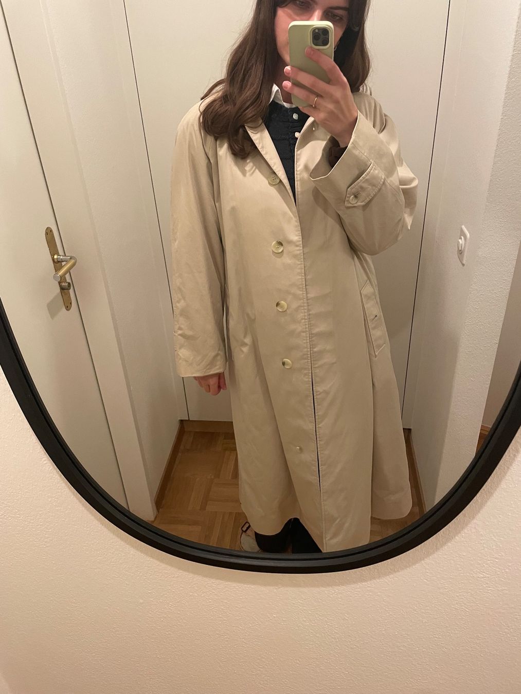 Burberry Cappotti: Trench-coat Burberry with belt – Usato da Nyon venduto da Vivafripa 8
