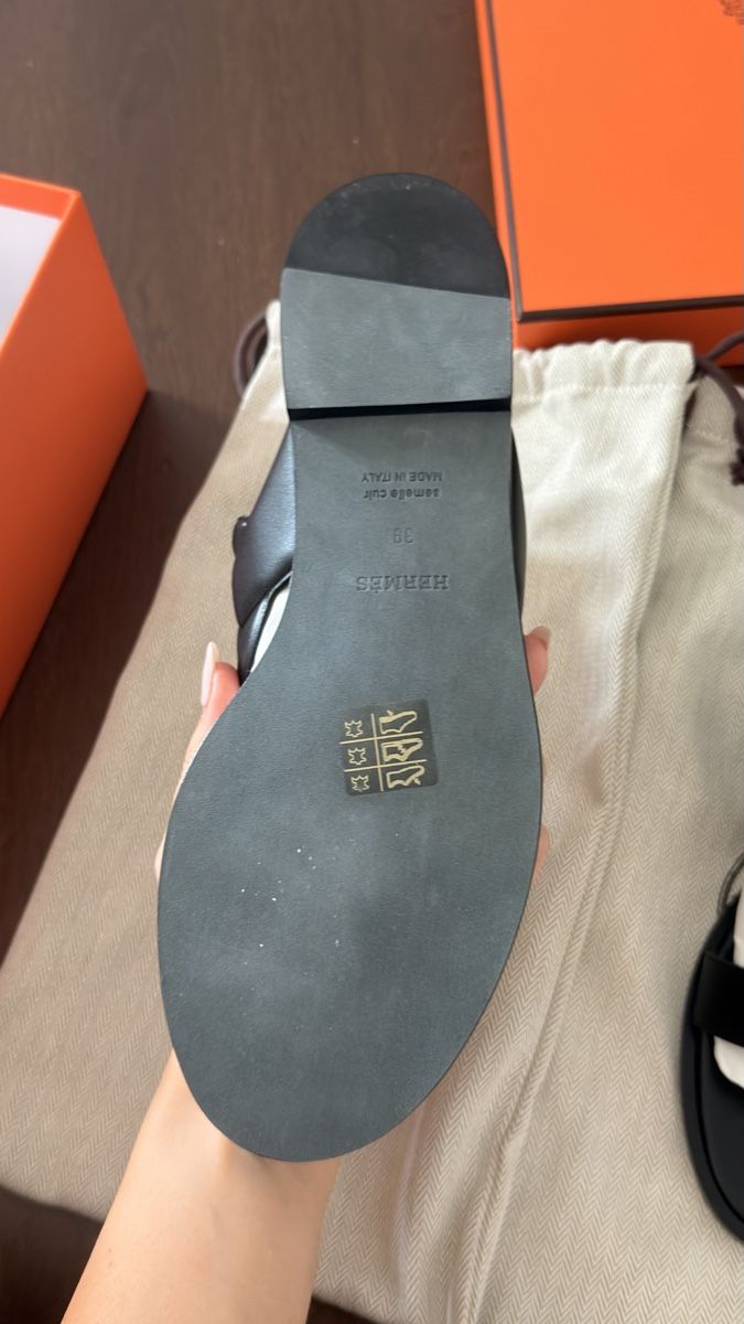 Scarpe da donna: Hermès sandals Lagune black NEW size 39 – Nuovo e nell'imballaggio originale da Zürich venduto da ilo_ckh7 5