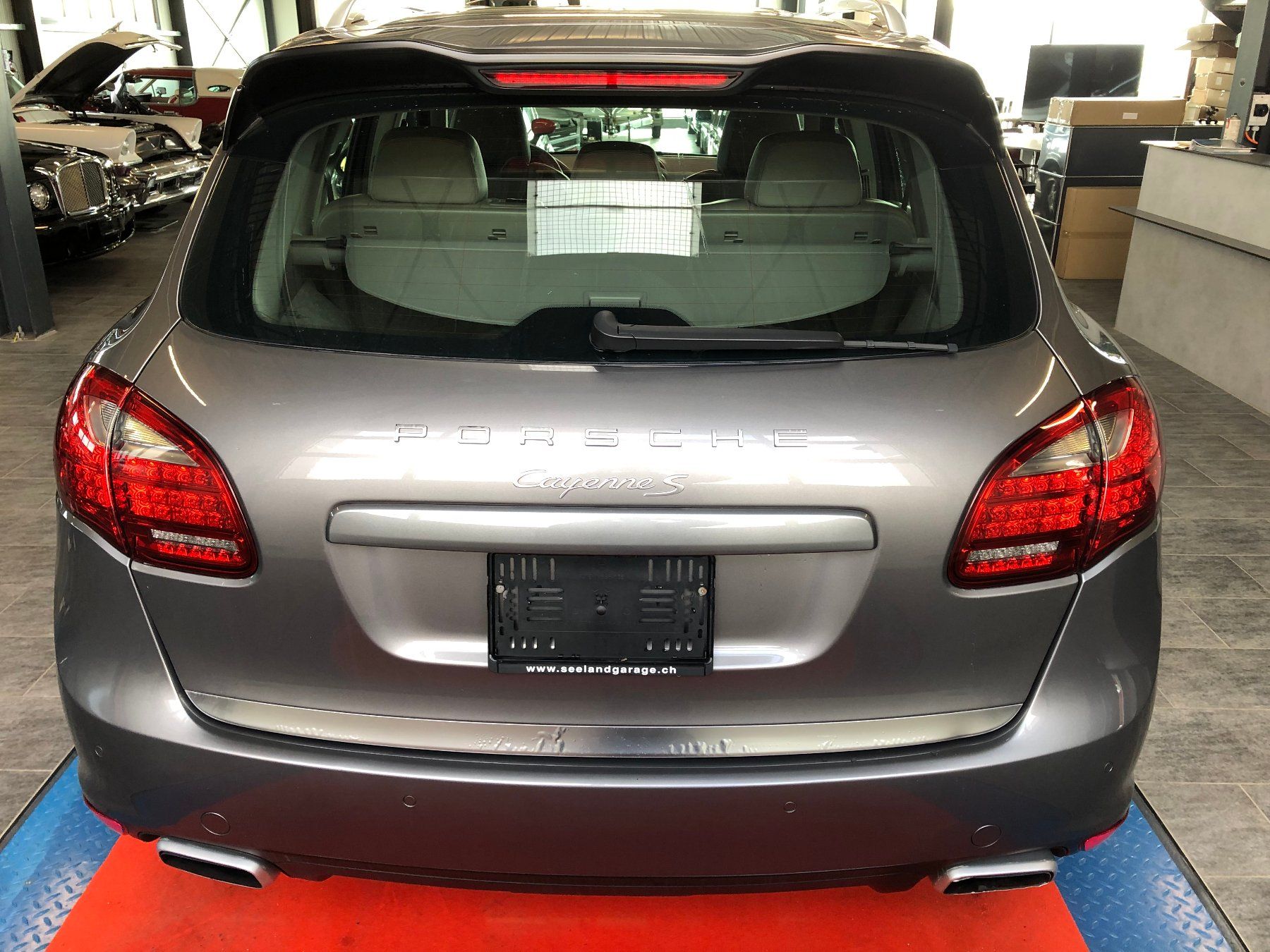 Porsche Automobili: PORSCHE Cayenne S – Usato da Gampelen venduto da Steuer0 3