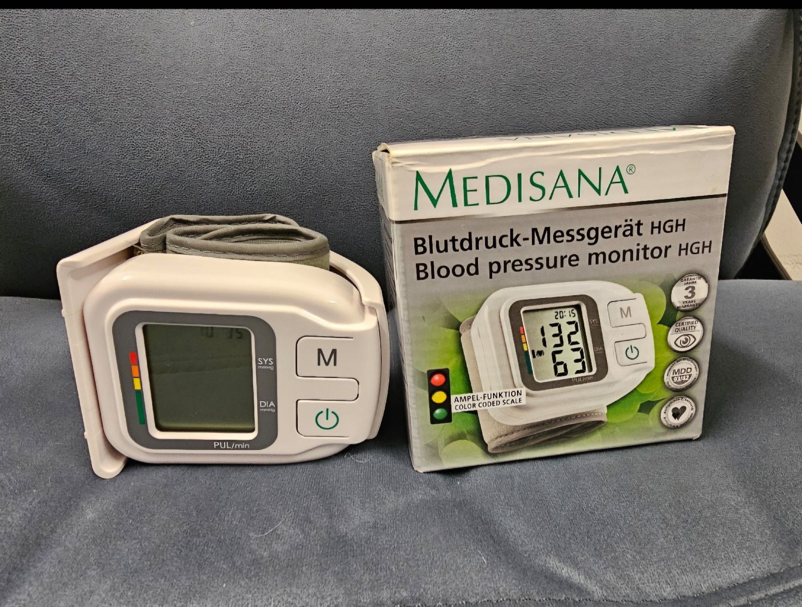 Medisana Attrezzature mediche: Medisana Blutdruckmessgerät – Usato da Goldach venduto da Wave82