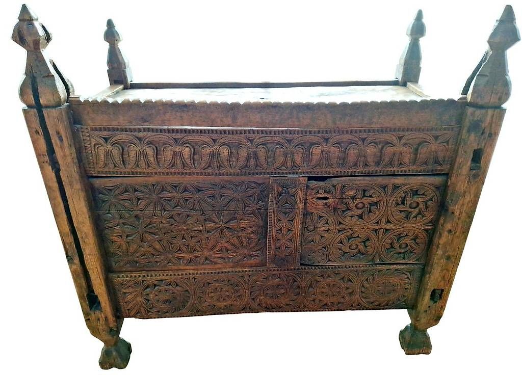 Cassapanche: Ancien meuble du Pakistan – Usato da Peseux venduto da galoue 1