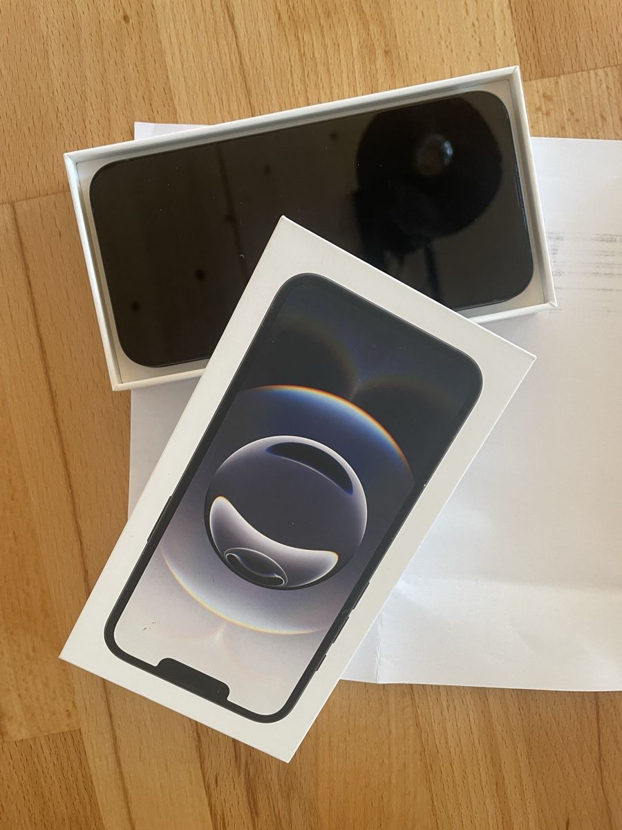 Apple Portables: iphone 16e 5G 256 GB Black – Neuf avec emballage d'origine à Küssnacht am Rigi par Ginger027 3