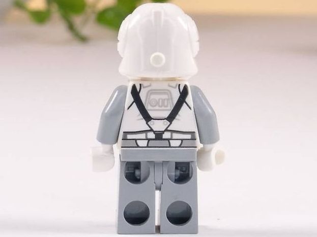 Lego Kit di costruzioni: LEGO Star Wars Clone Trooper V-wing Pilot sw0525 – Usato da Wetzikon ZH venduto da Bambiskus 1
