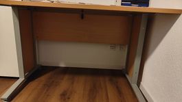 Bürotisch 80x120cm