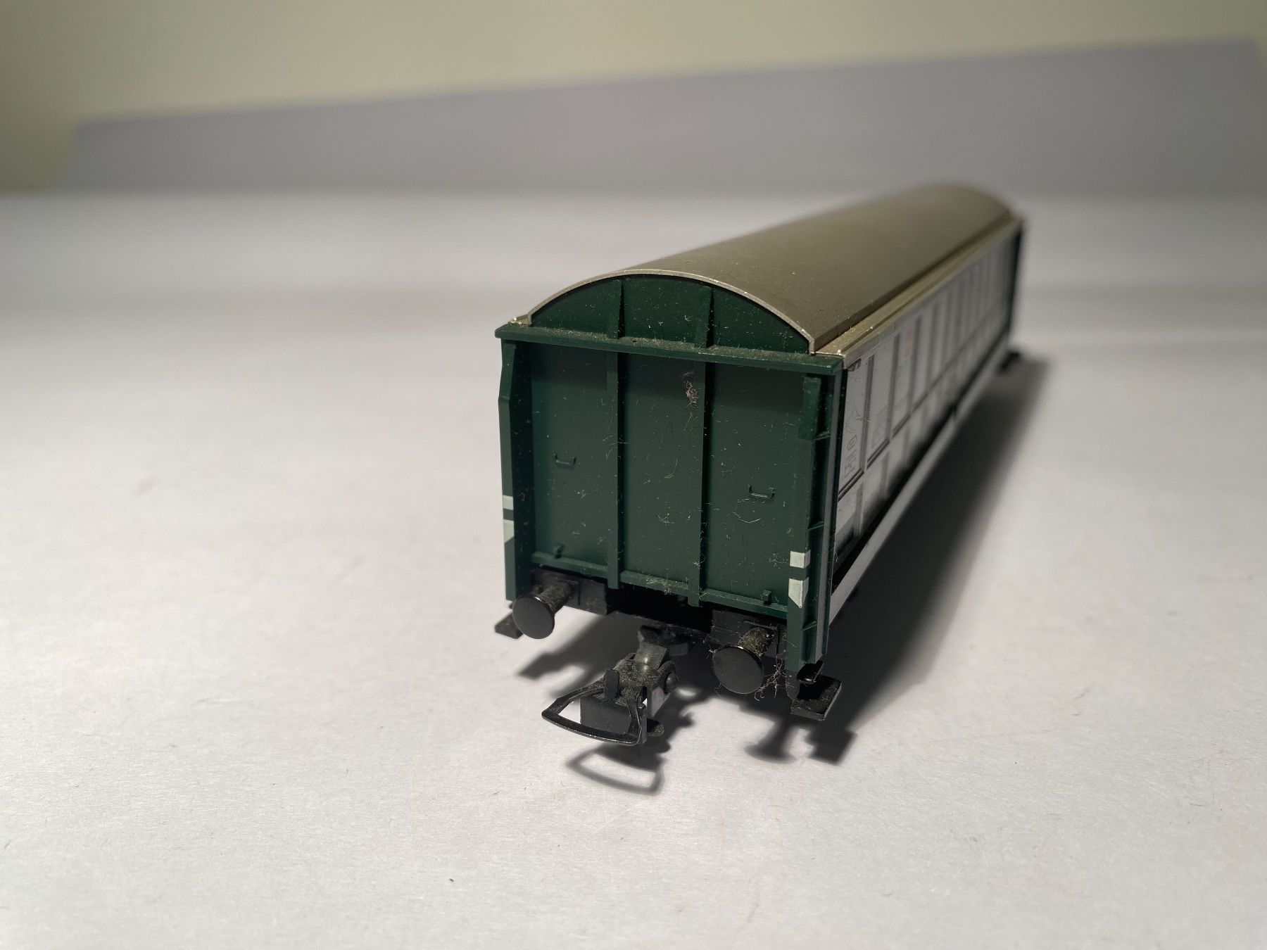 Fleischmann Modelleisenbahnen: FLEISCHMANN Geschlossener Güterwagen POST PTT, AC Achsen – Gebraucht aus Buchrain von Modellbahn11 2
