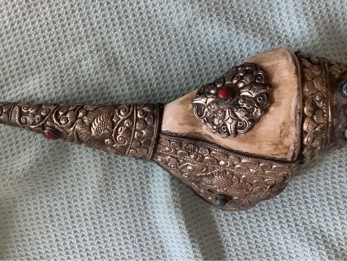 Alle Dekorationen: Altes Shanka Muschelhorn – Gebraucht aus Zürich von Albatros57 2