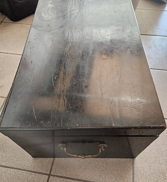 Casse di trasporto: Malle de transport armée – Usato da Tramelan venduto da Vipers1 1
