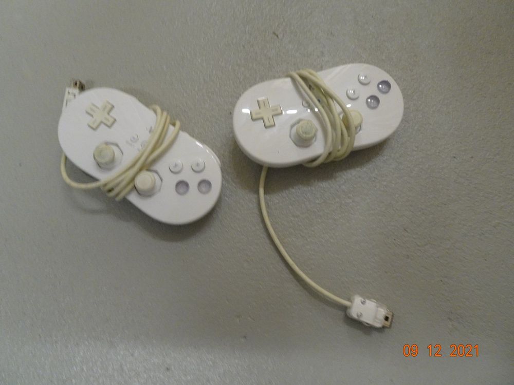 Wii Controller Kaufen auf Ricardo