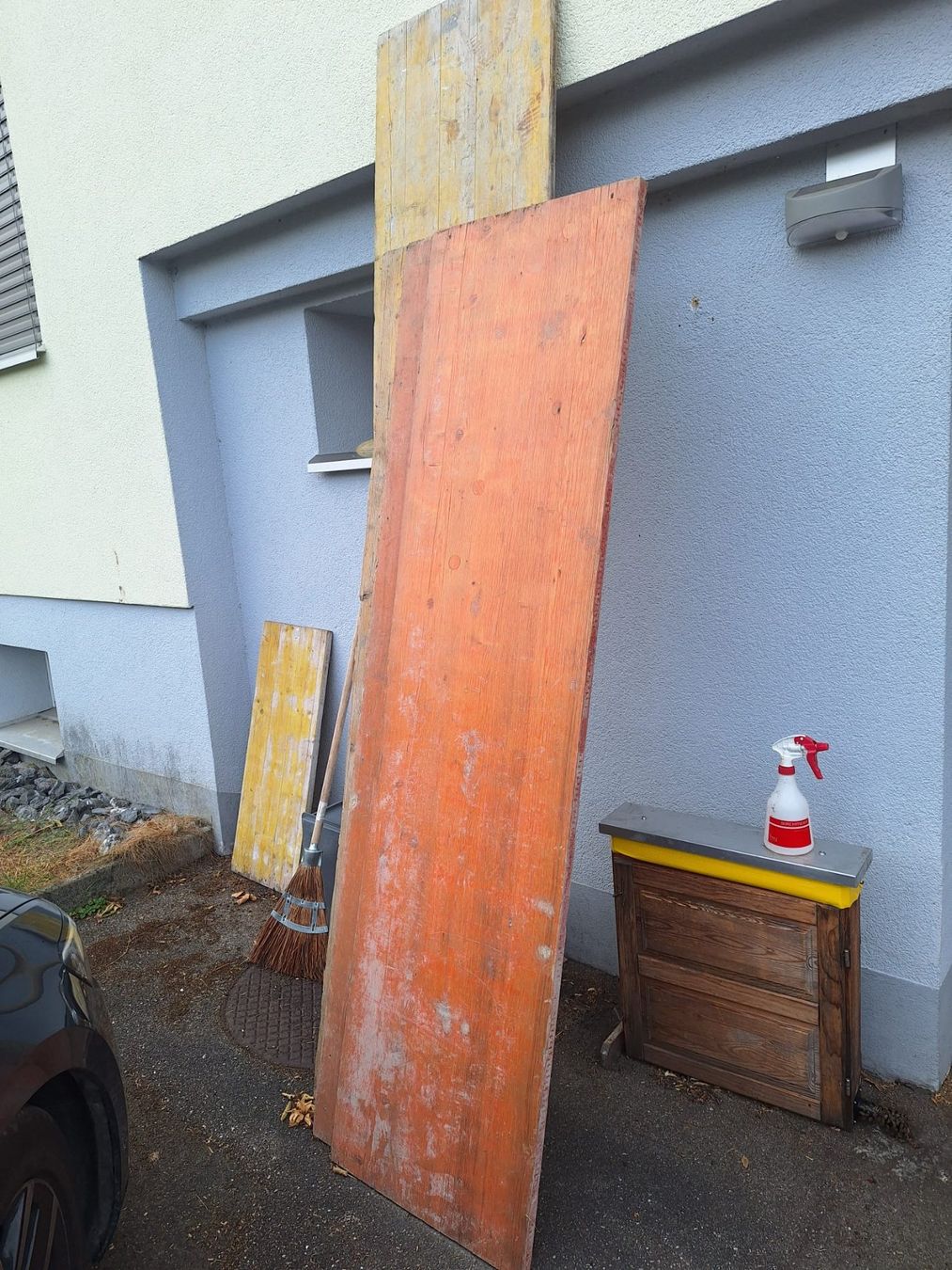 Holzartikel: Schaltafeln – Gebraucht aus Benzenschwil von 16hag 2