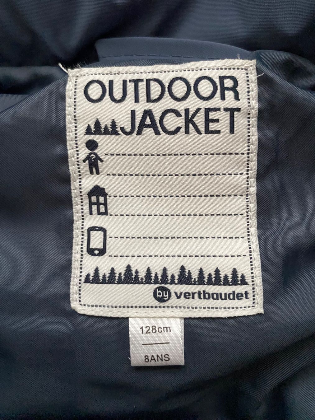 Altro abbigliamento per bambino: Veste sans manches garçon – Usato da Basel venduto da OK2010 2