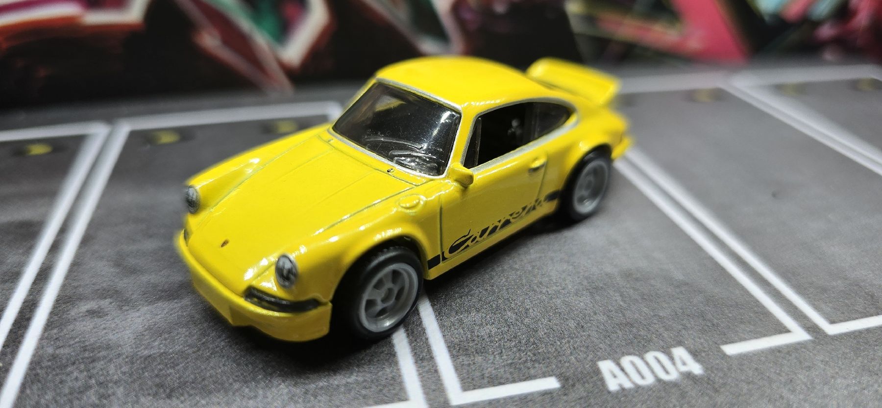 Hot Wheels Modellini d'auto: Hot Wheels Porsche Premium – Nuovo (secondo la descrizione) da Frauenfeld venduto da ufo_yk6c