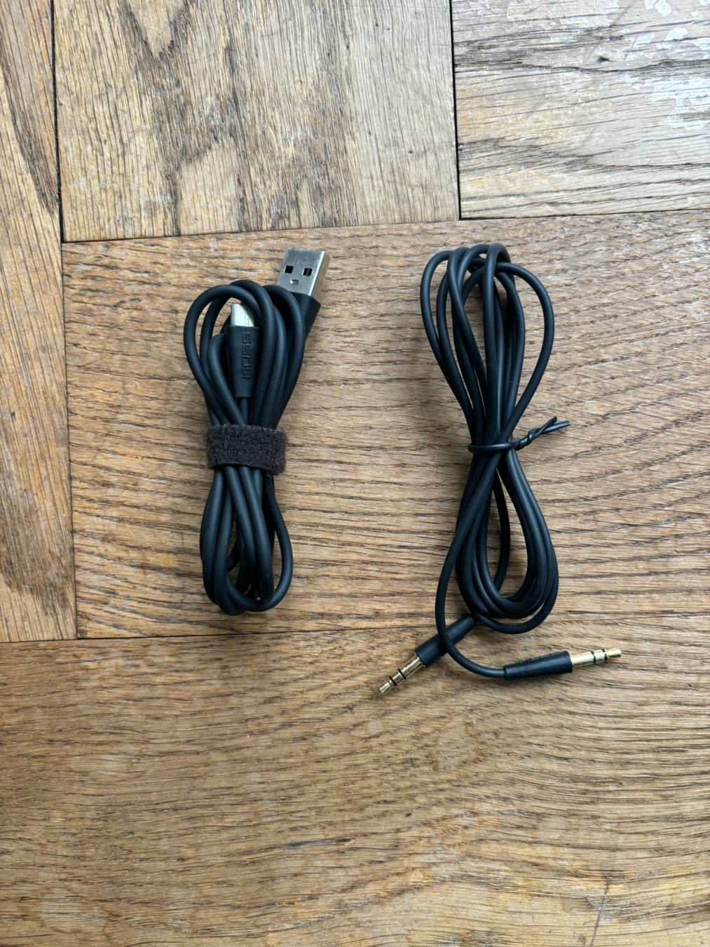 Cuffie: Koss BT540i Bluetooth Kopfhörer inkl. Case & Kabel – Usato da Basel venduto da MessiAss 2