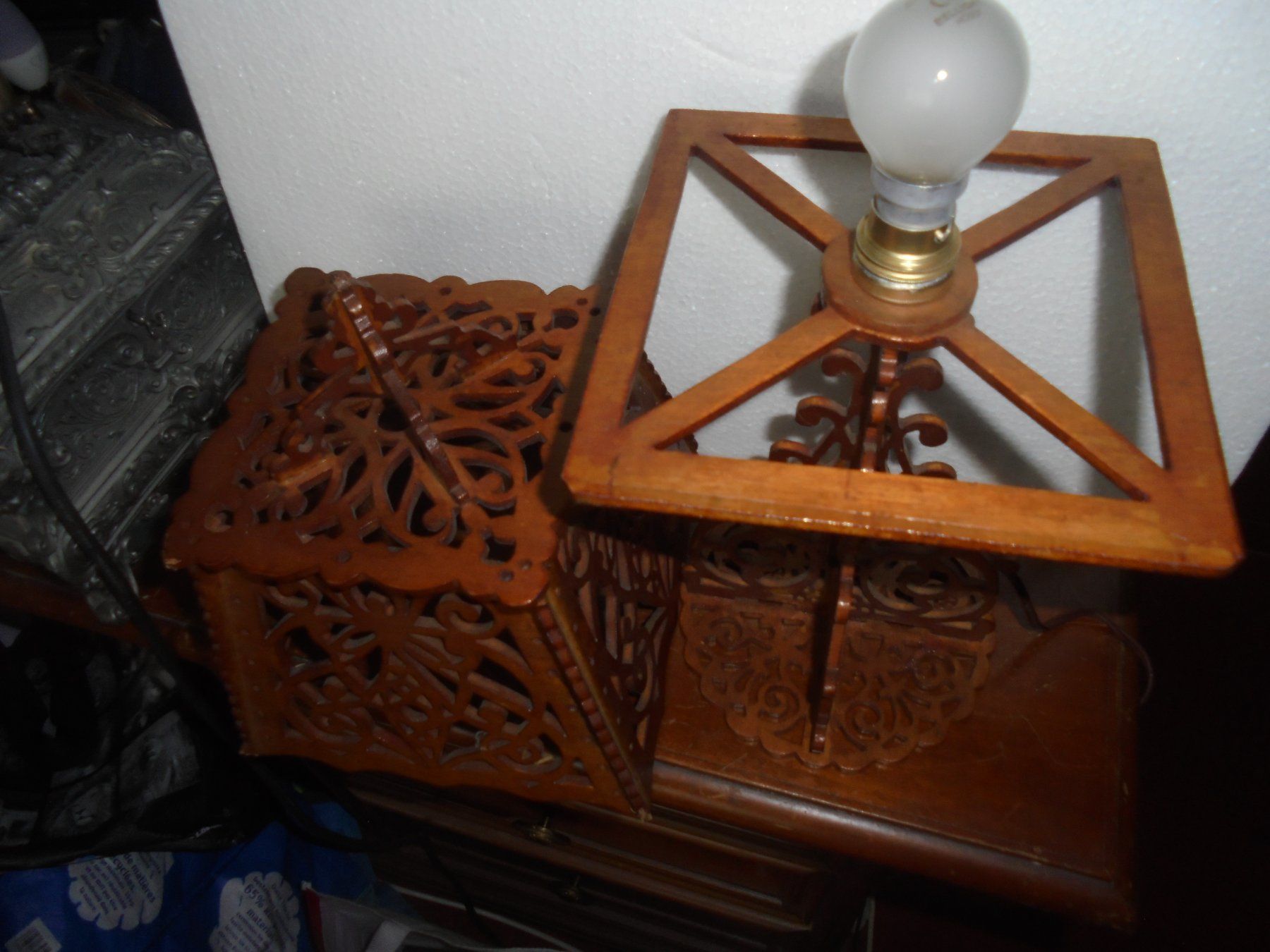 Lampade: Antike Tischlampe von ca. 1940-50 – Usato da Camorino venduto da Hunpete 5