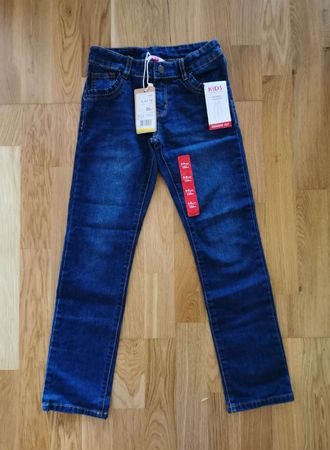 Neue Jeans 👖 HoseGrösse 134 (8-9 Jahre) - Super Zustand!