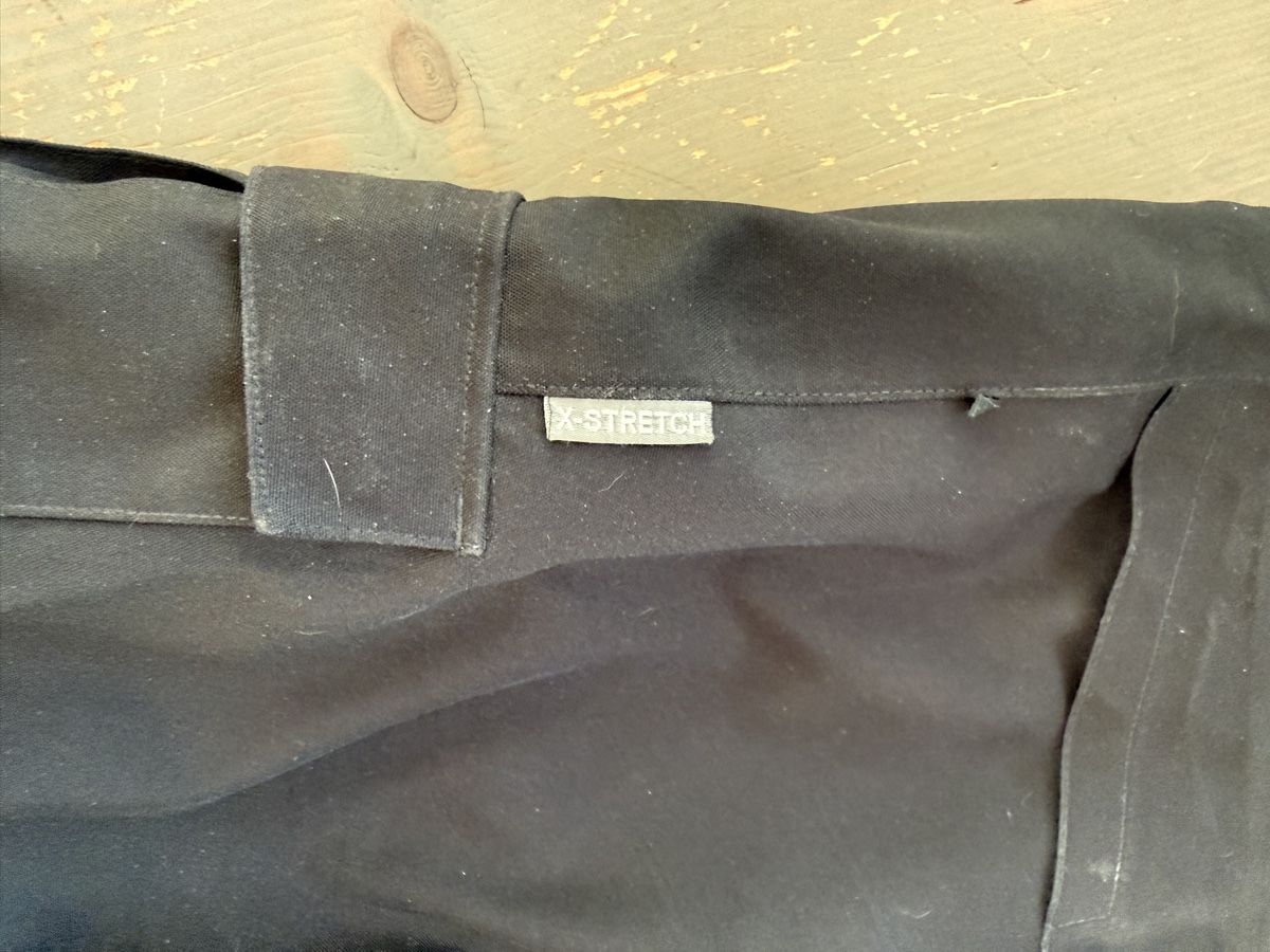 IXS Pantaloni: Motorrad Hose IXS Grösse 48 – Usato da Steg im Tösstal venduto da andreas.brunner84 1