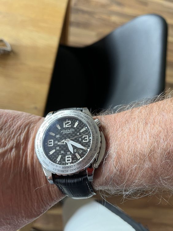 IWC Orologi: Vogard Business Officer Special Edition, wie neu – Usato da Bern venduto da Minok 9