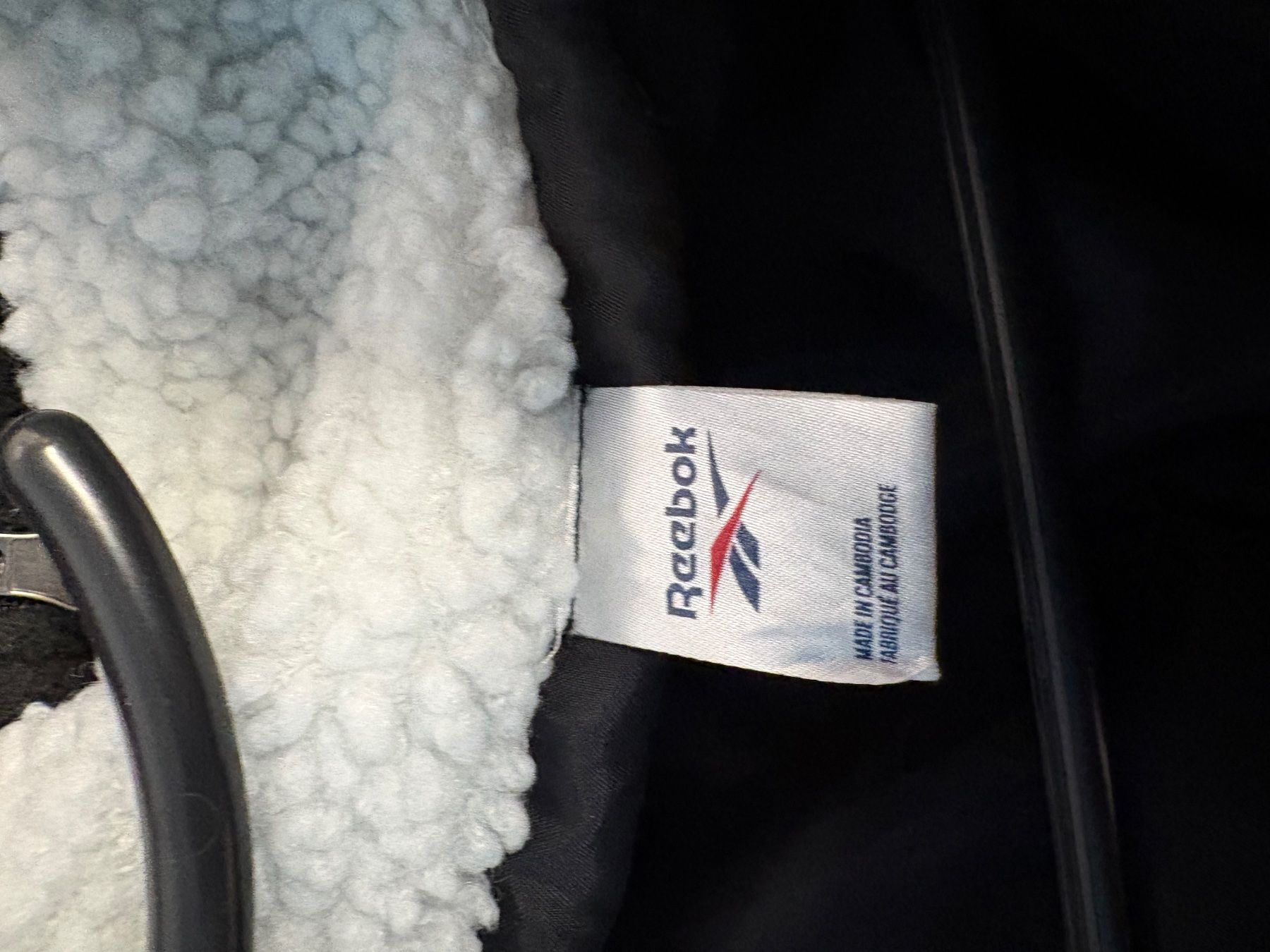 Reebok Jacken: Reebok Fleecejacke – Gebraucht aus Orpund von Stepach 4