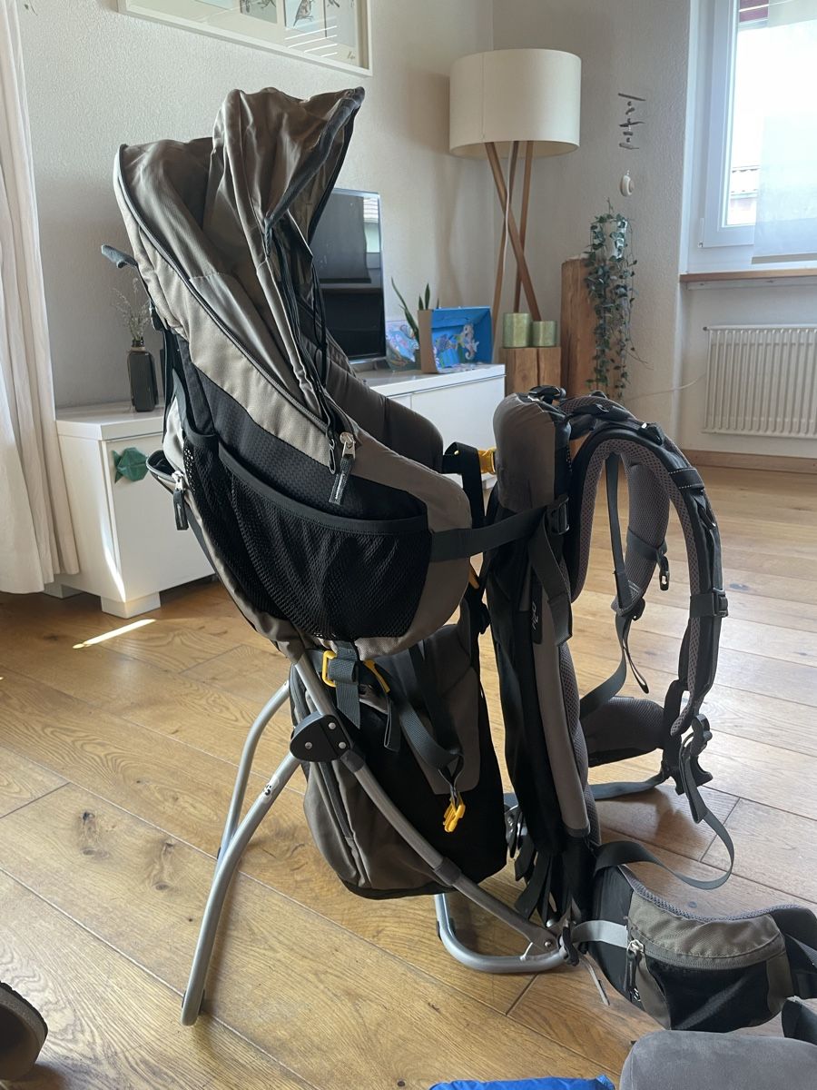 Deuter Marsupi portabebè: Deuter KidComfort 3, Tragerucksack, Kindertrage – Usato da Recherswil venduto da grafics 1