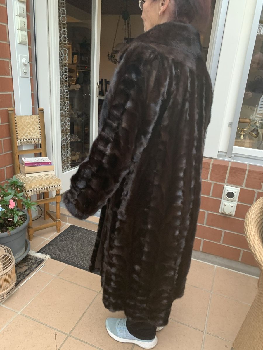Nerz Cappotti: Nerzmantel  Grösse 40/42 Damen – Usato da Riehen venduto da Rodiba 2