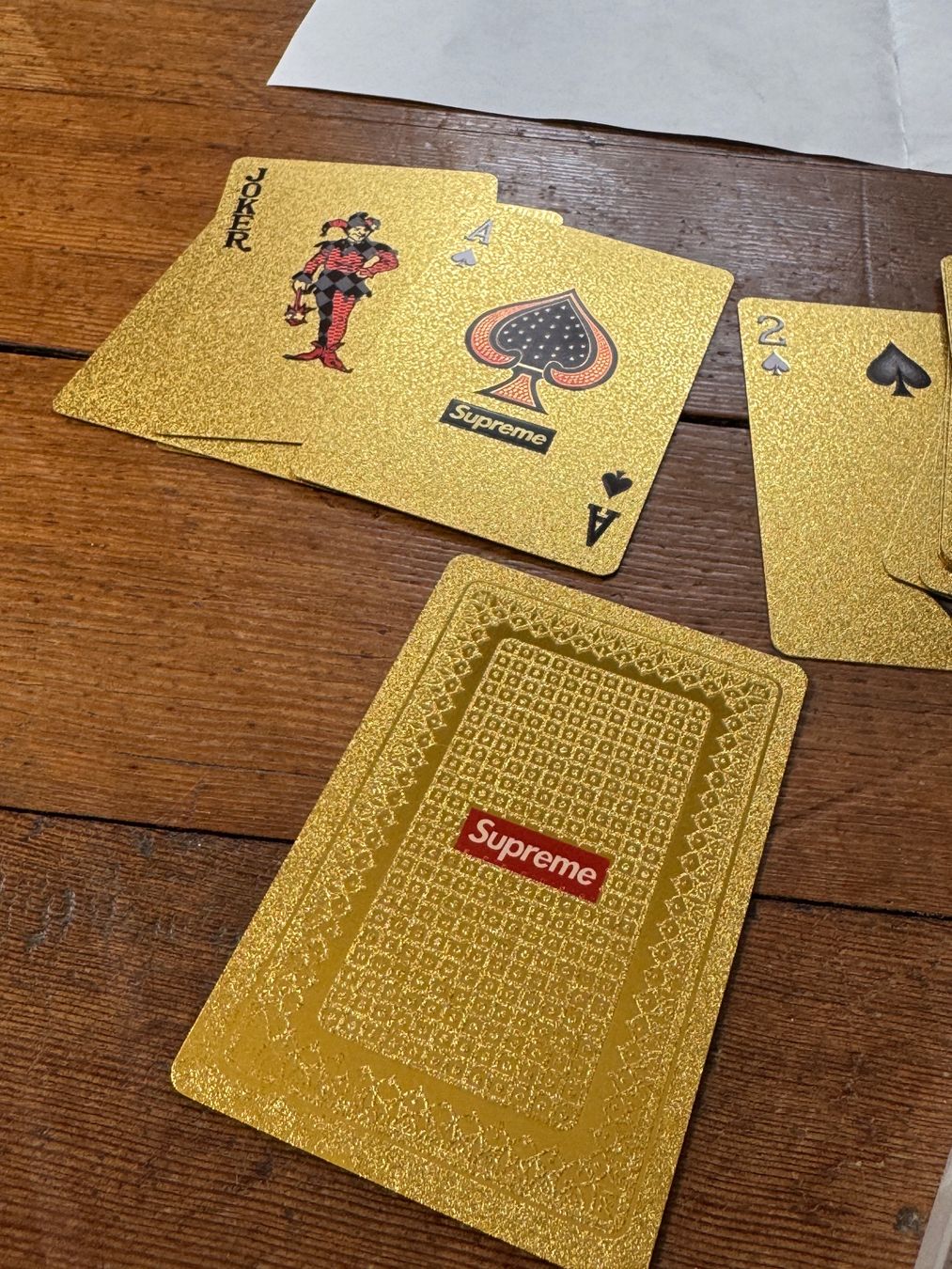 Spiele: supreme plastic poker deck cards trick magic gold – Neu und originalverpackt aus wädenswil von 112345