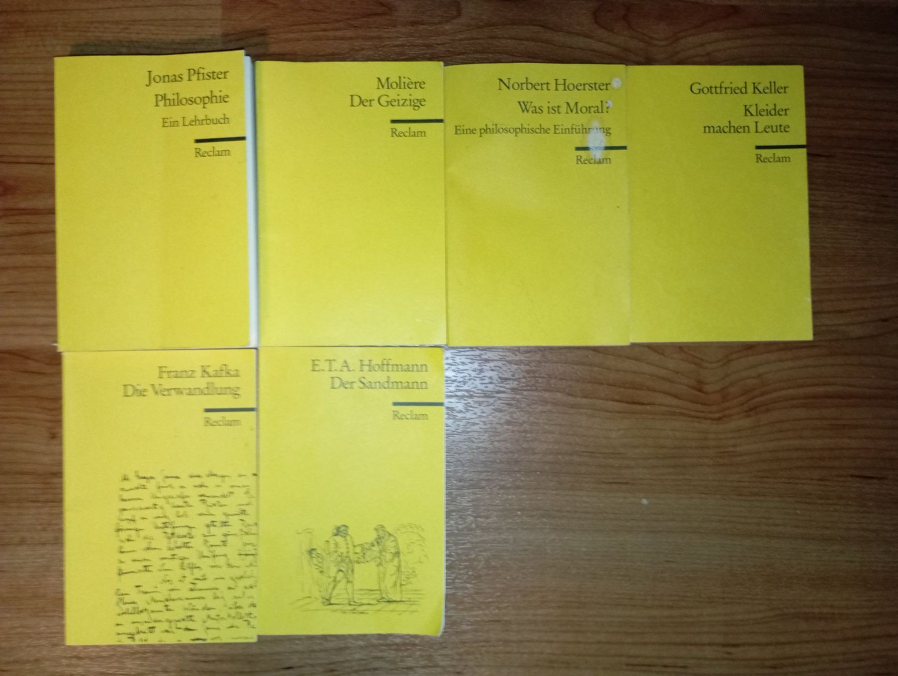 Libri: Kleine gelbe Bücher Reclam Bundle – Usato da Schönenwerd venduto da pat_2c7m