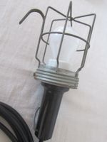 Vintage Werkstattlampe, Baustellenlampe mit Kabel, Top!