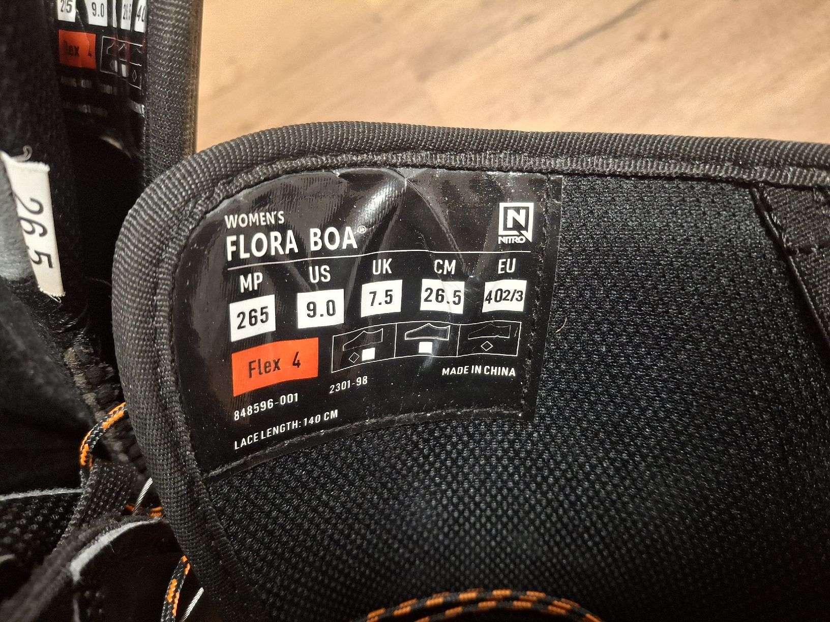 Board: Nitro Snowboard mit Schuhe und Tasche – Usato da Bäriswil BE venduto da vonys 5
