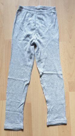 Gestreifte Thermo-Leggings Gr. 122/128, Mädchen