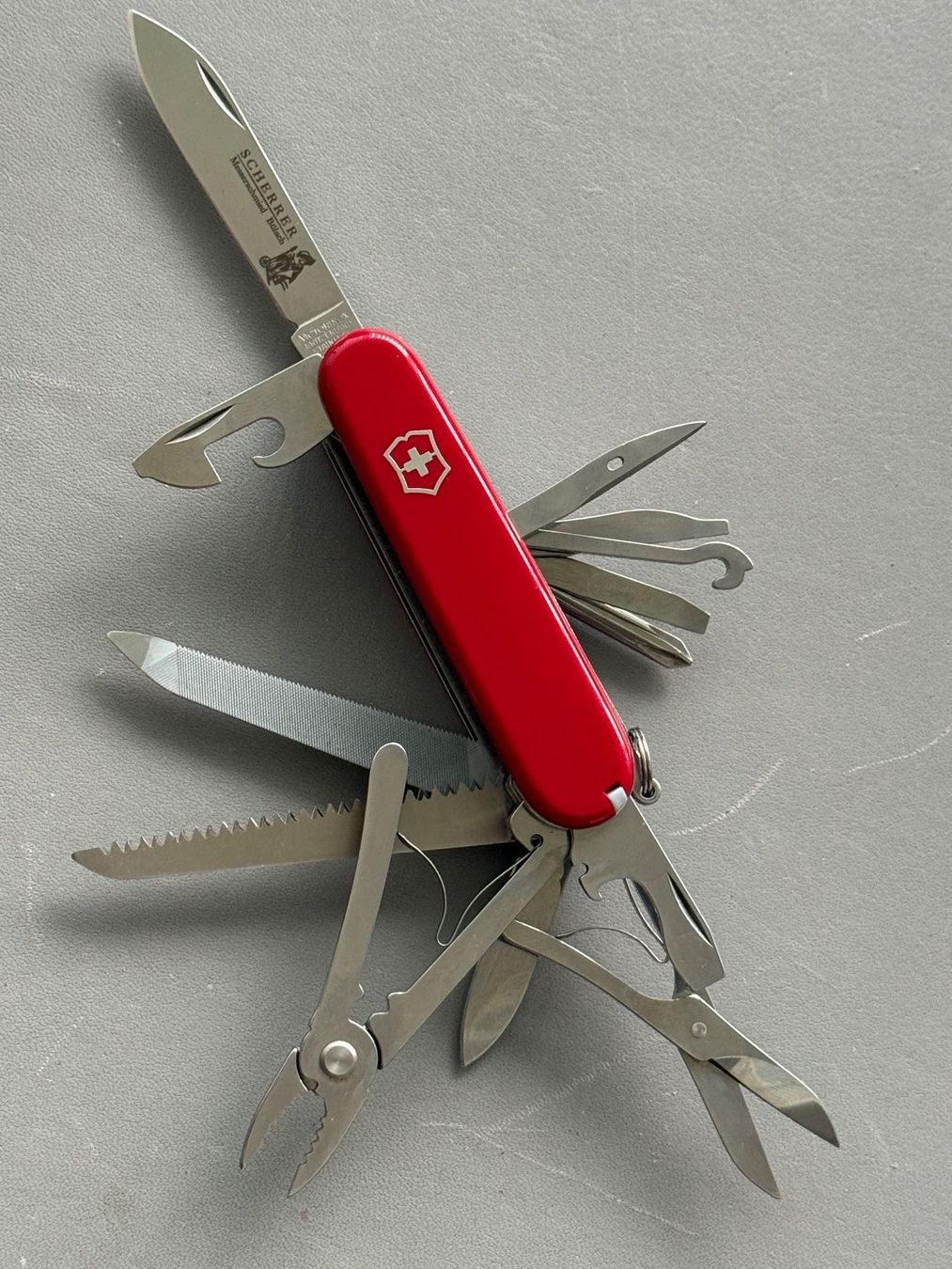 Victorinox Coltelli tascabile: Victorinox Craftsman Sackmesser – Nuovo (secondo la descrizione) da Busswil TG venduto da Tmomo1