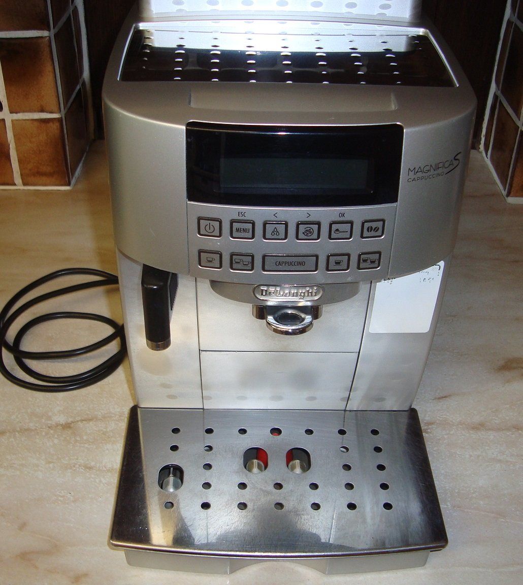 De'Longhi Kaffeemaschinen & Espressomaschinen: Delonghi ECAM22.360 Kaffeevollautomat – Gebraucht aus Jona von Moster01 9