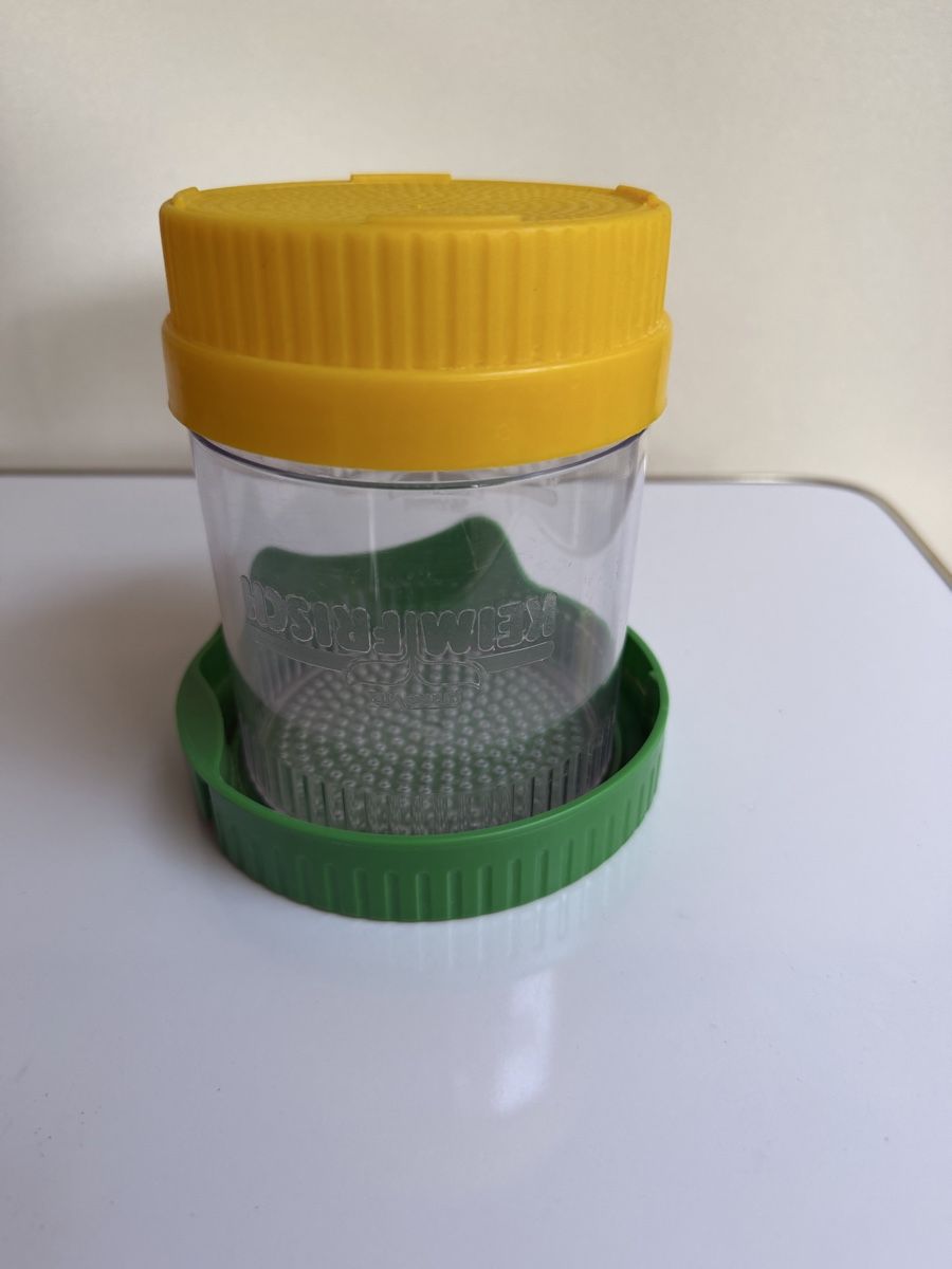 Behälter & Ähnliches: Kresseglas mit Auffangschale, neu  – Gebraucht aus Winterthur von SaRi71 5