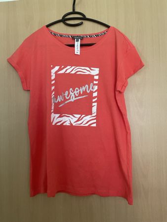 Street One Shirt Gr 40 rot mit Aufdruck weiss und silber