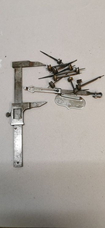 Pièce / Outil Pour Tour D'horloger - Occasion - Pour La Réparation Et L'usinage De Montres