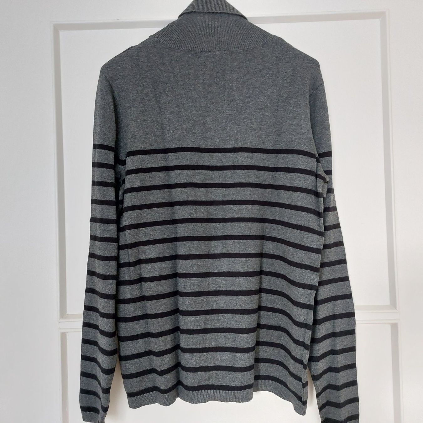 Maglioni & Felpe: Pull  taille S – Usato da Lausanne venduto da anta-123 2