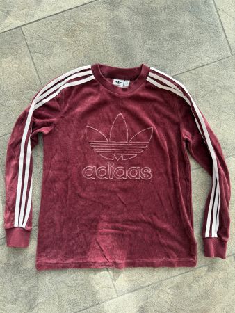 Flauschiger Adidas Pullover dunkelrot Grösse M