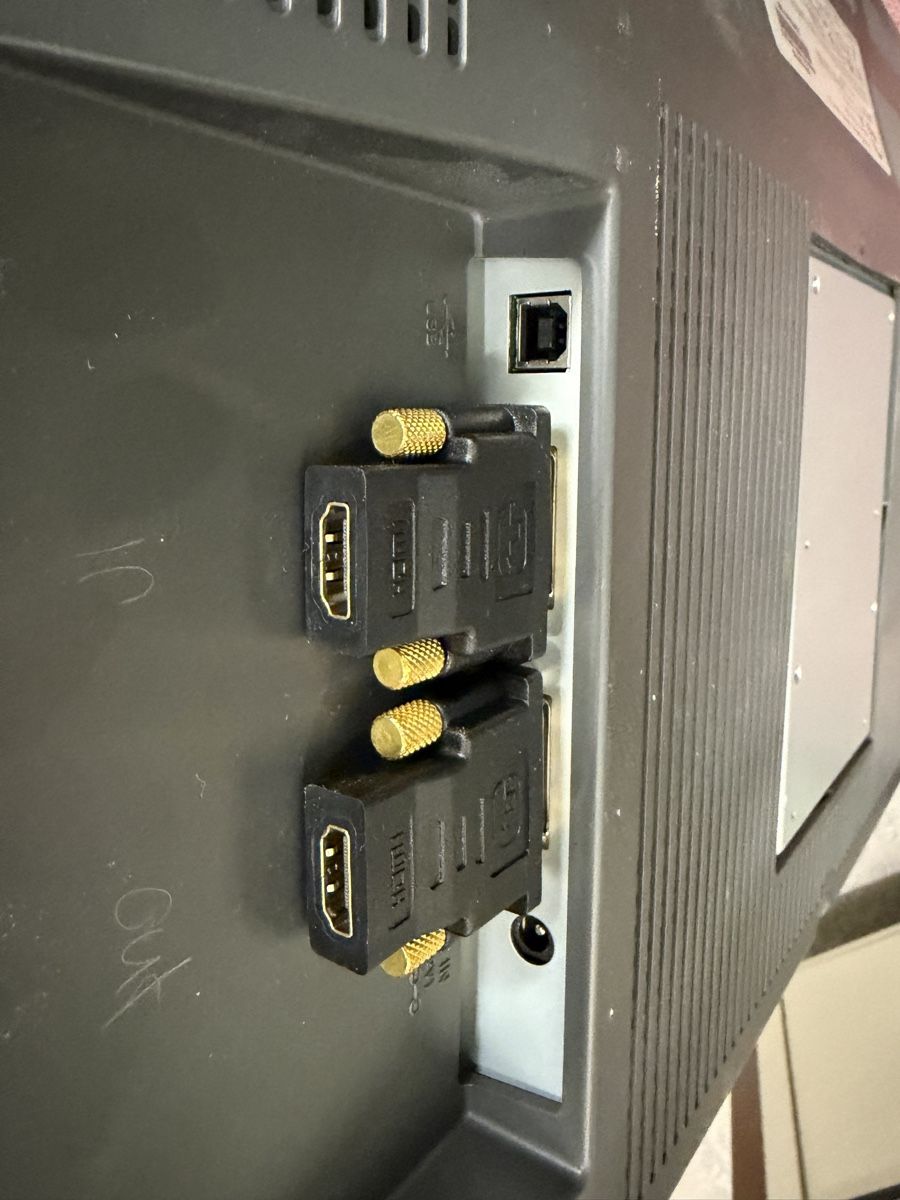 Monitor: 10 Stück Wacom DTK-2241 gebraucht – Usato da Uznach venduto da pegasus101 5