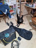 Elektro Gitarre mit Behringer ultraroc