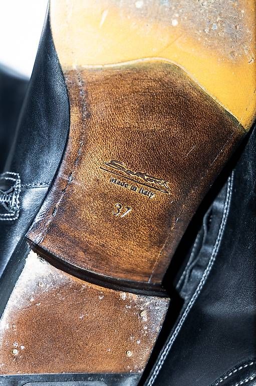 Scarpe da donna: Santoni Stiefel echtes Leder, Schwarz – Usato da Dübendorf venduto da Leona.R 1
